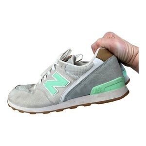 𝅺New Balance 696 womens sneakers size 12